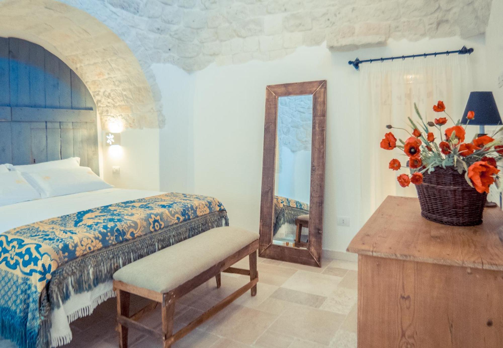 Navolte Trulli E Quiete Con Piscina Villa Locorotondo Luaran gambar