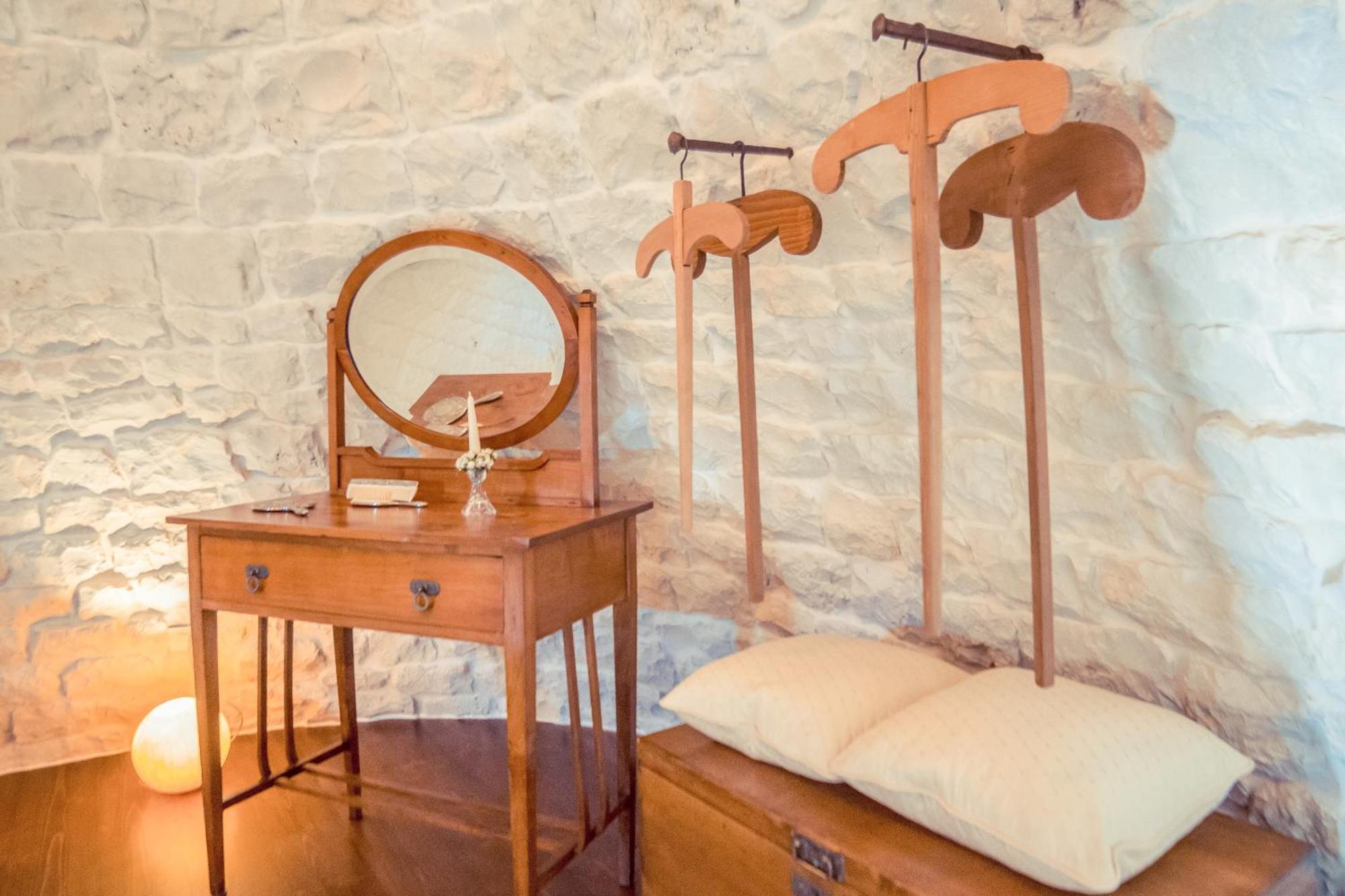 Navolte Trulli E Quiete Con Piscina Villa Locorotondo Luaran gambar