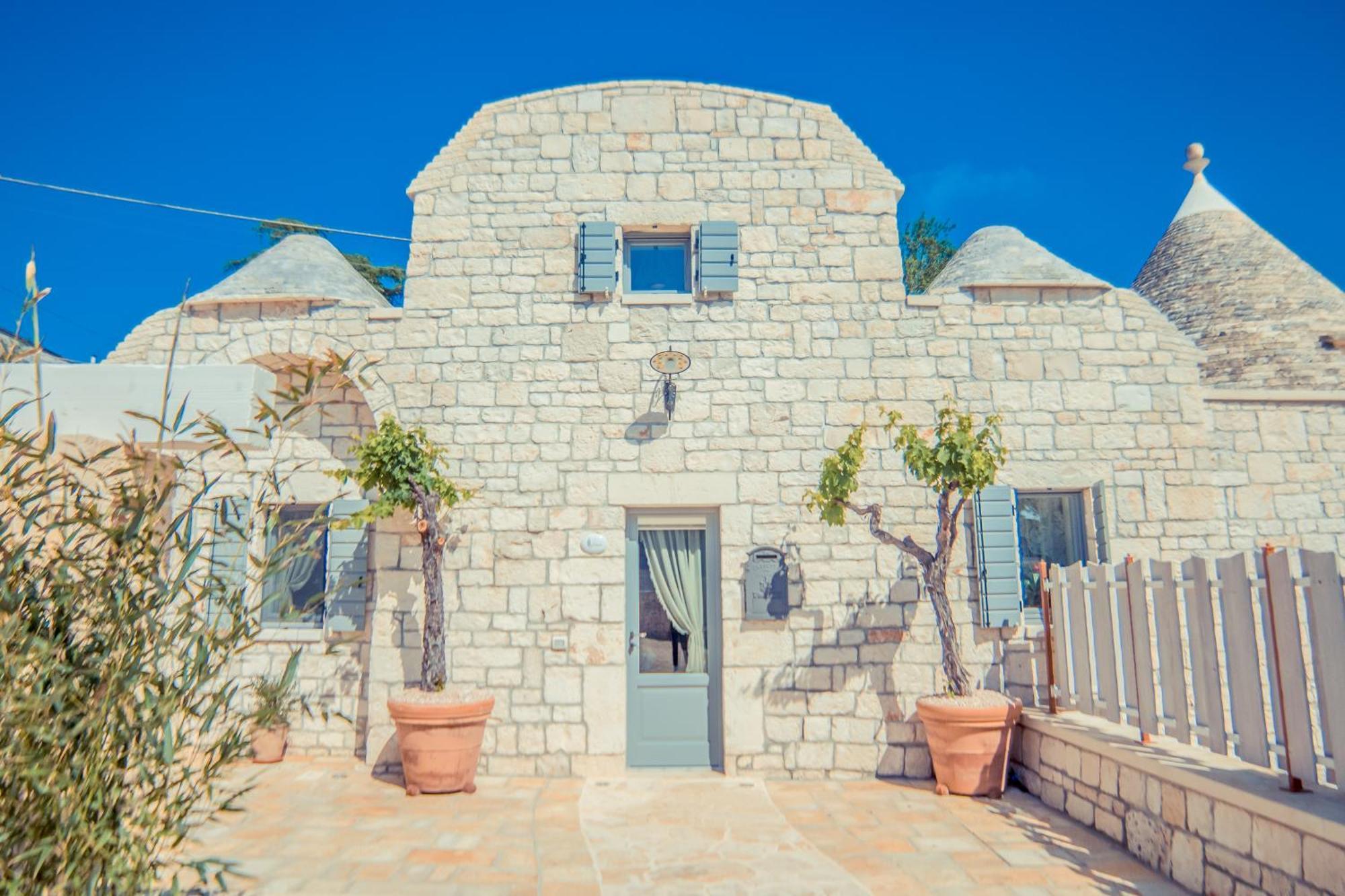 Navolte Trulli E Quiete Con Piscina Villa Locorotondo Luaran gambar