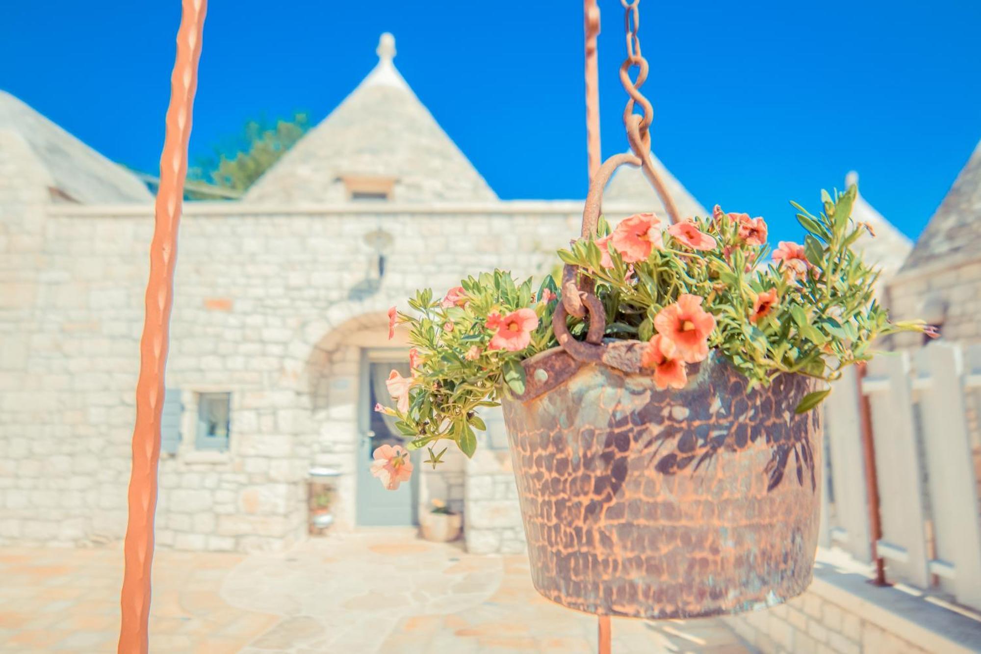 Navolte Trulli E Quiete Con Piscina Villa Locorotondo Luaran gambar