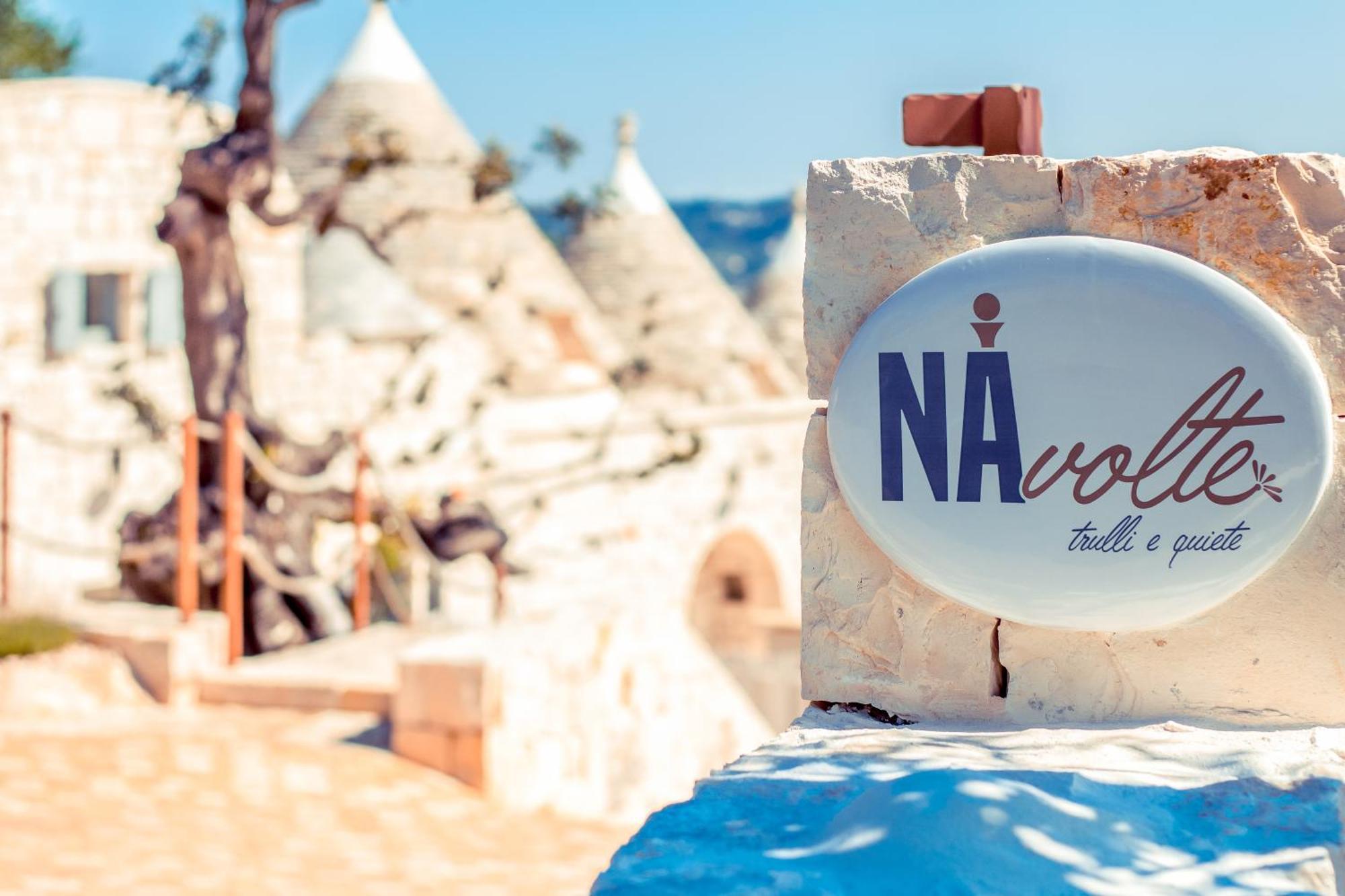 Navolte Trulli E Quiete Con Piscina Villa Locorotondo Luaran gambar