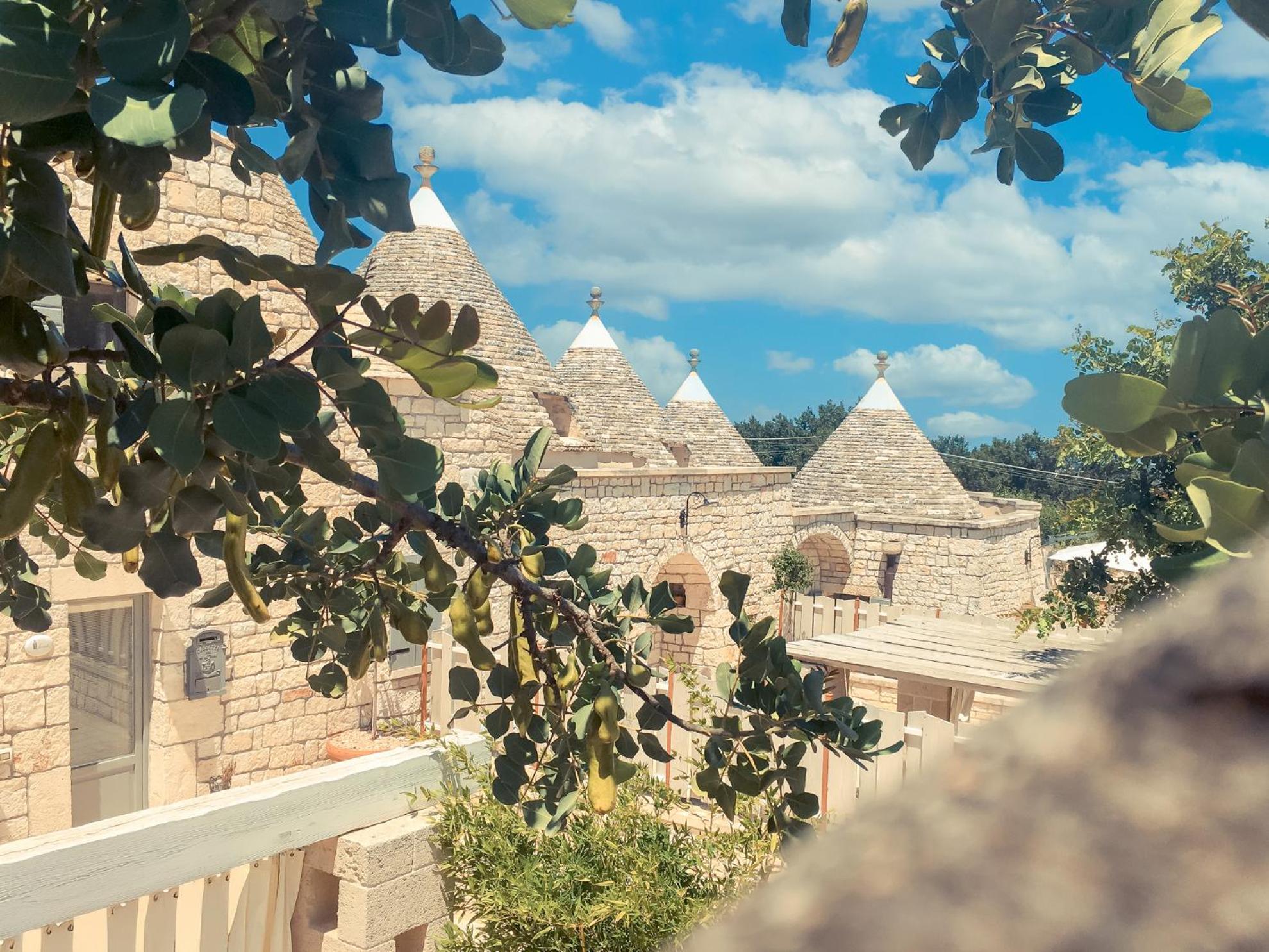 Navolte Trulli E Quiete Con Piscina Villa Locorotondo Luaran gambar