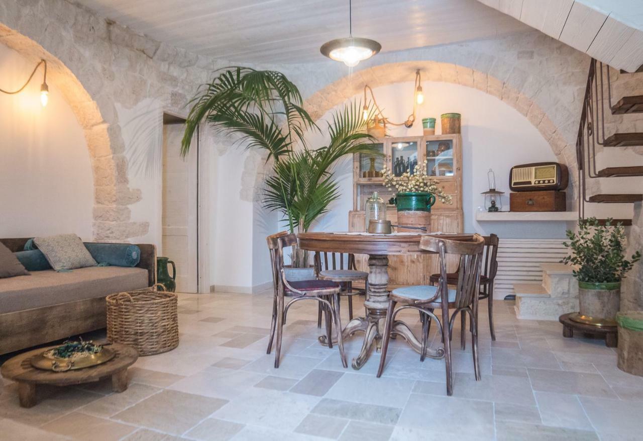 Navolte Trulli E Quiete Con Piscina Villa Locorotondo Luaran gambar
