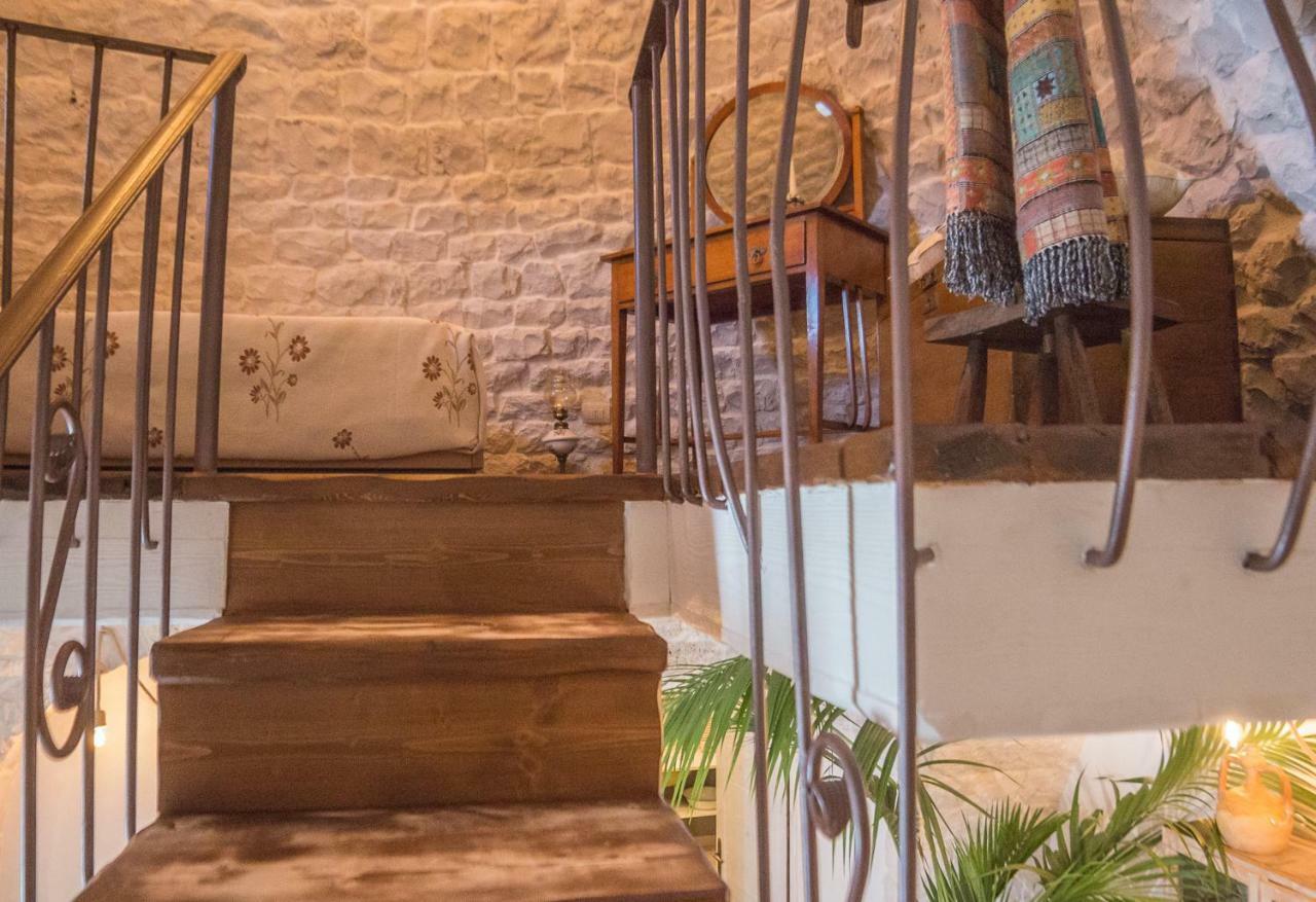 Navolte Trulli E Quiete Con Piscina Villa Locorotondo Luaran gambar